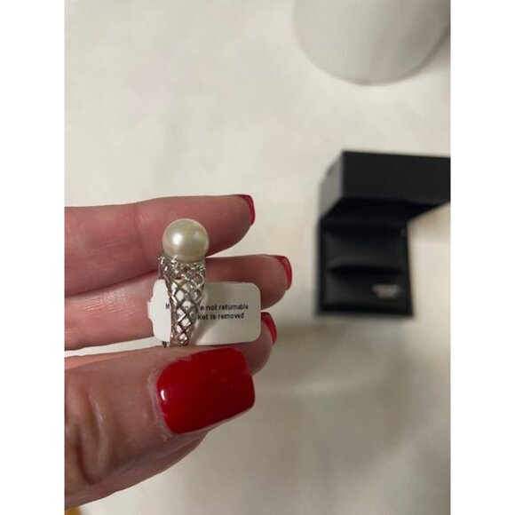 Timeless Grace – Sterling Silver & Freshwater Cultured Pearl Ring (NWT, Macy's) - Picture 5 of 6